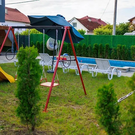 Lux House Dzanan *